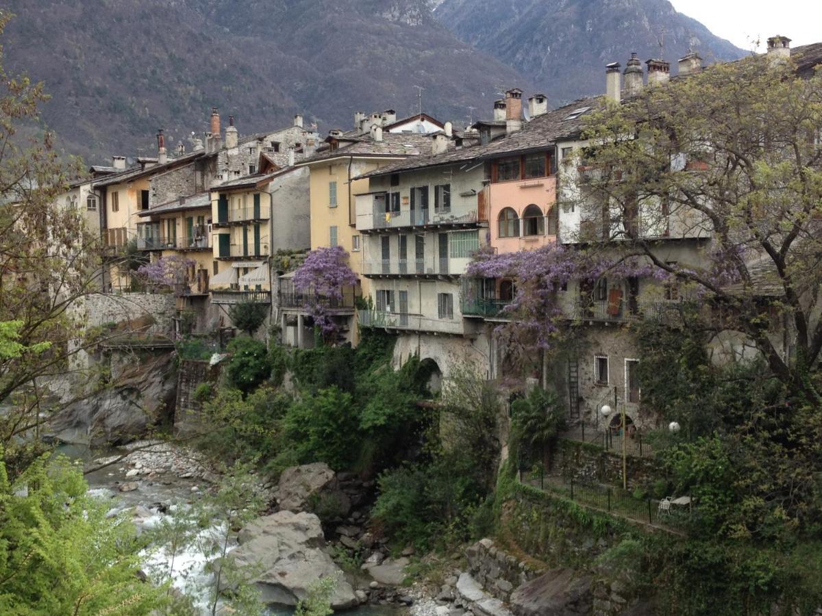 Bb Chiavenna Centro Storico Bed & Breakfast Ngoại thất bức ảnh